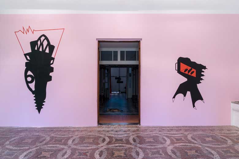 murales rosa Mona Marzouk